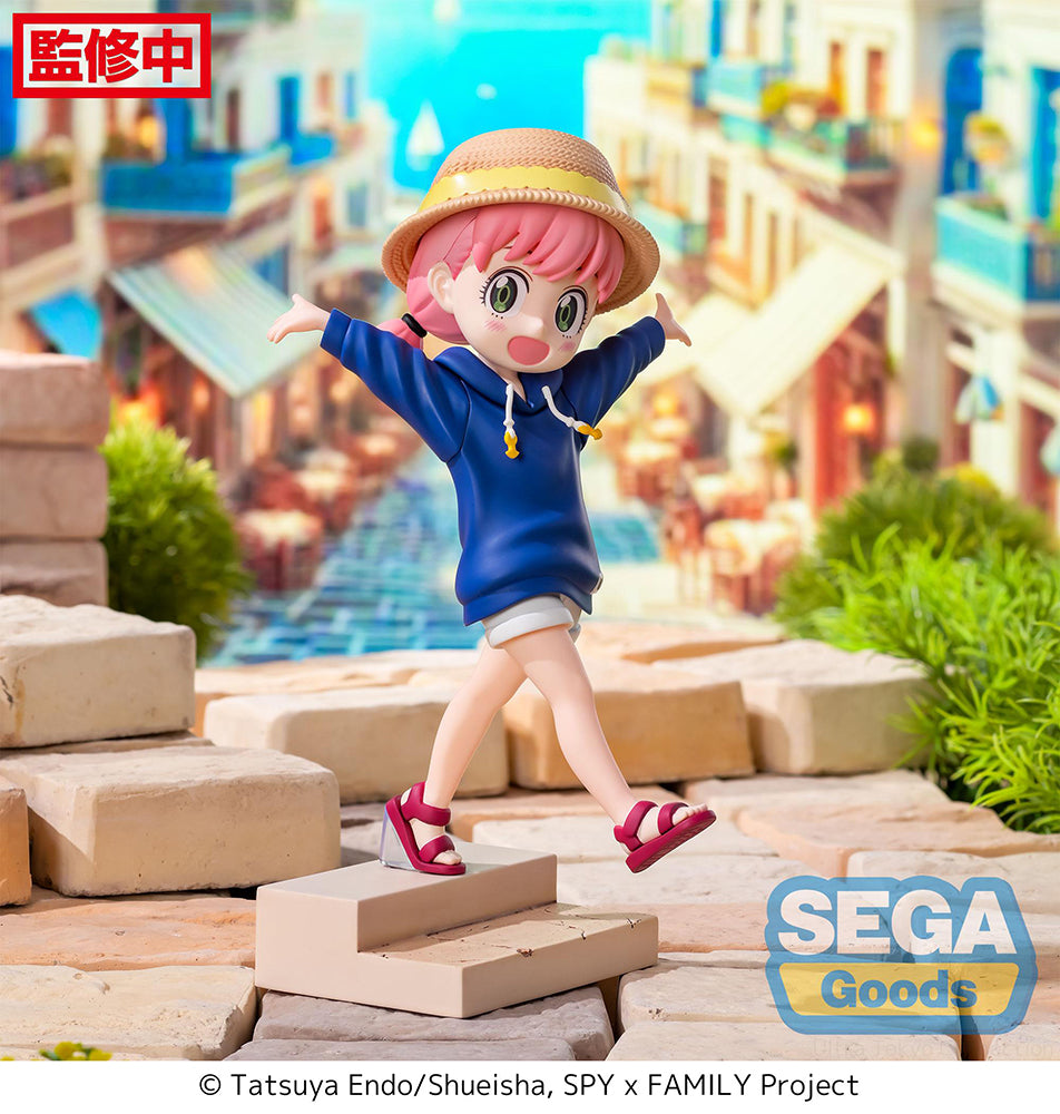 Spy X Family Anya Forger Resort! Luminasta Figure